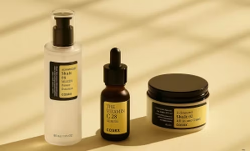 تصویر تبلیغاتی اسنس، سرم و کرم کوزارکس